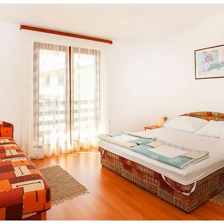 Zdravko B2 Fuer 5 Personen By Interhome Apartment